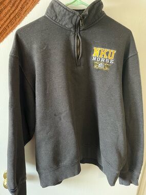 Jansport Gray Half‑Zip Pullover with Navy Logo Patch